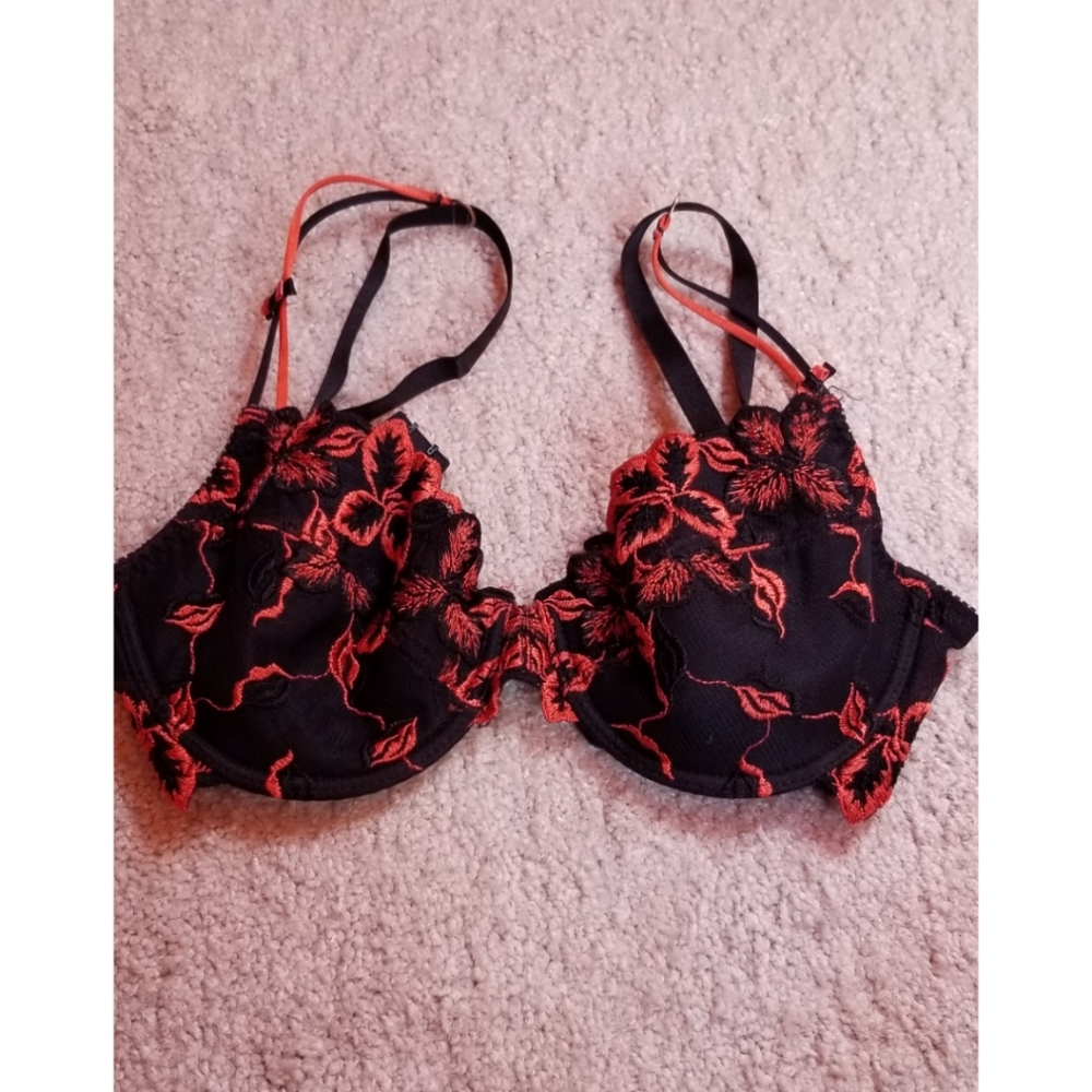 Vintage Vogue Bra